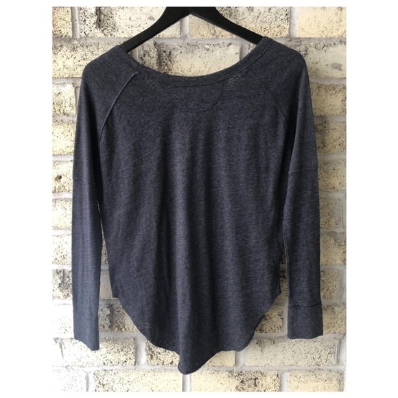 ARITZIA TNA Long Sleeve Tee - Picture 2 of 6